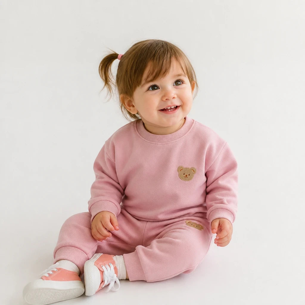 Conjunto de moletom infantil rosa em algodão macio, estilo esportivo, confortável e durável para brincadeiras do bebê