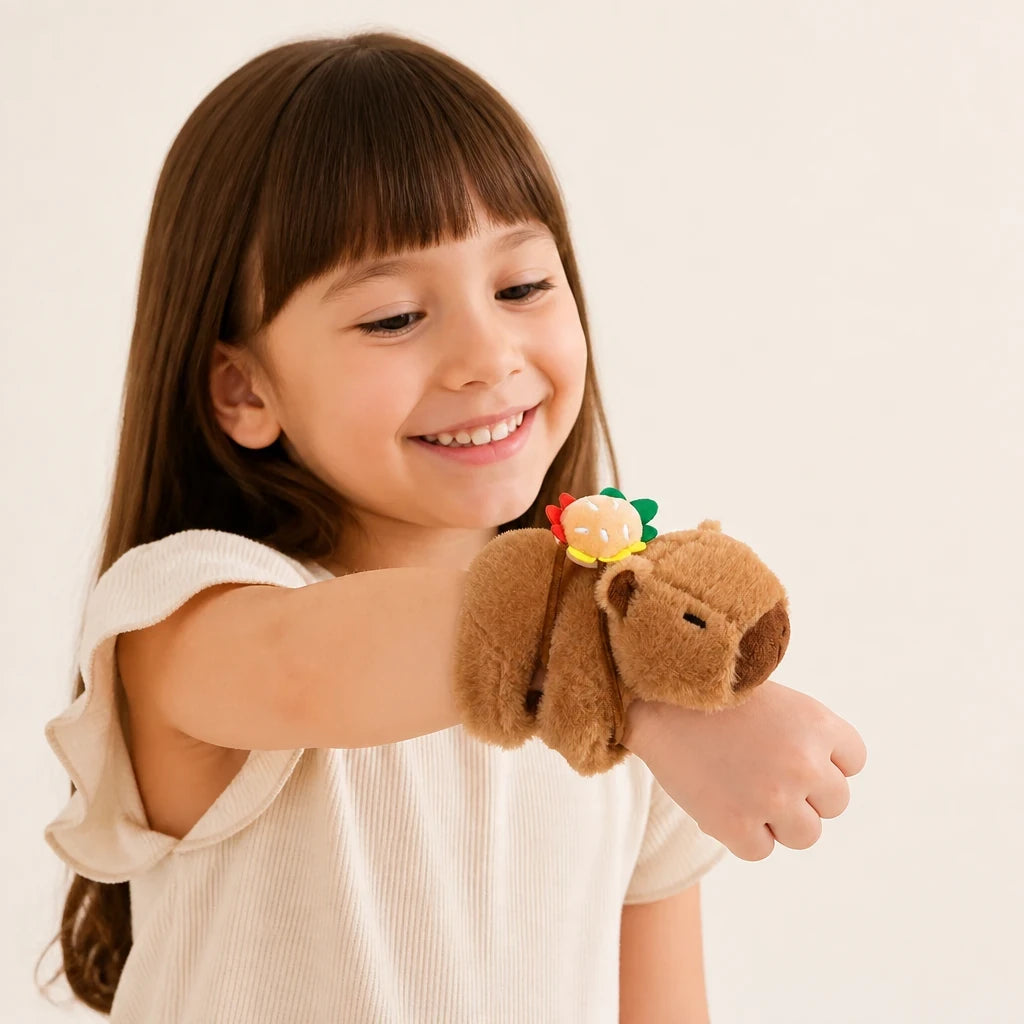 Pelúcia Infantil capivara pulseira enrolável macia, confortável e segura para crianças