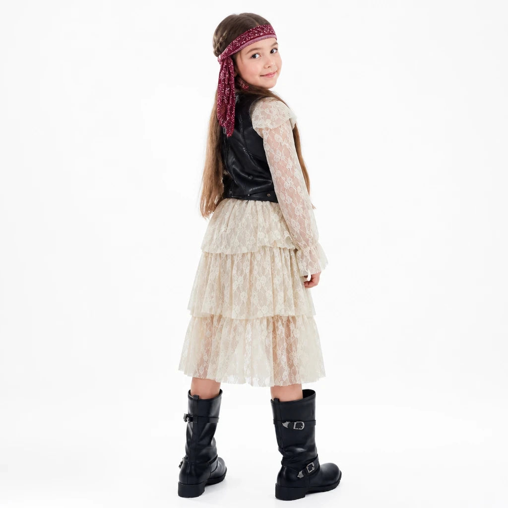 Fantasia pirata infantil confortável com faixa ajustável e botas resistentes, ideal para mães e pais no Halloween e Carnaval
