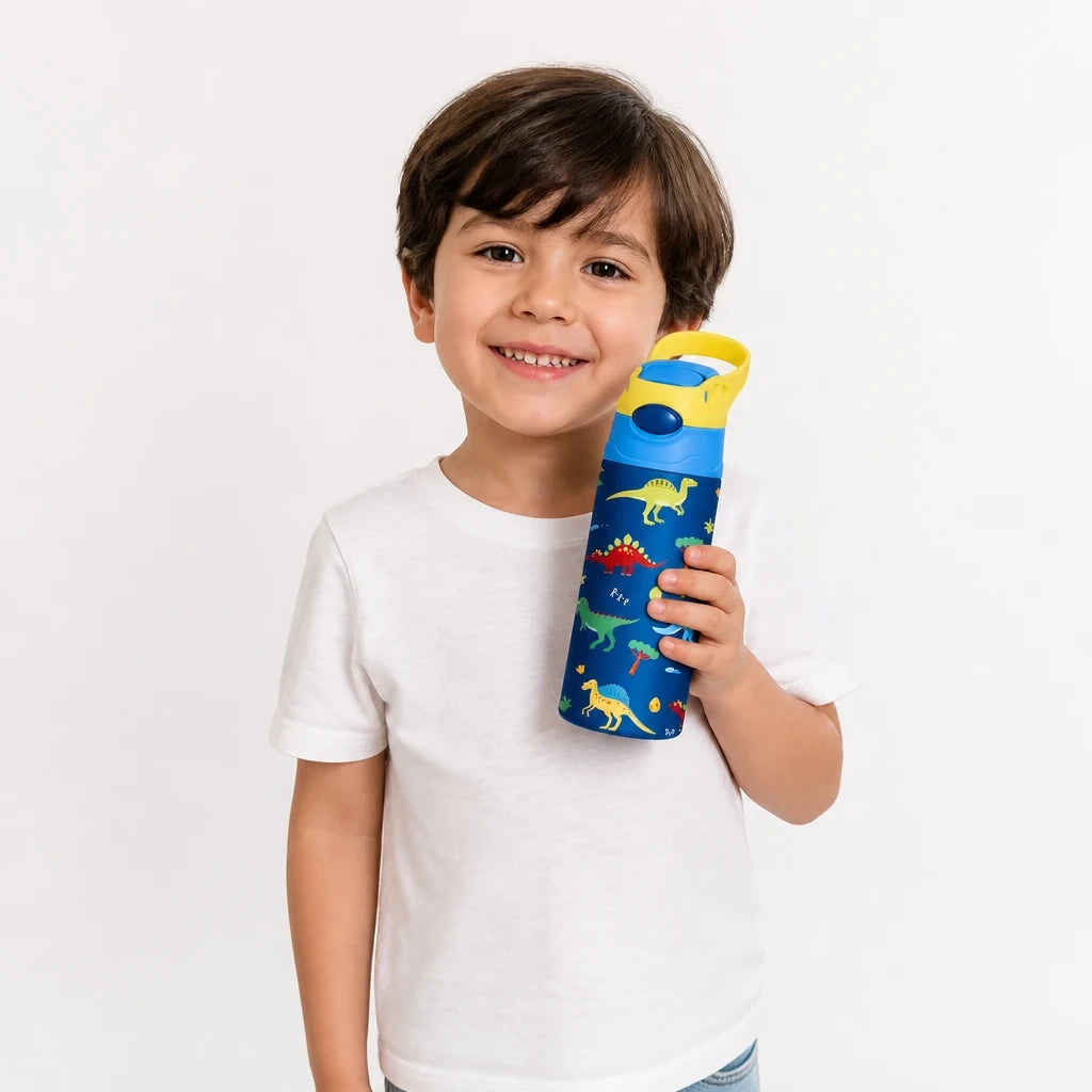 Garrafa térmica infantil em aço com estampa de dinossauro, segura e prática para hidratar o seu filho com ursinho de pelúcia