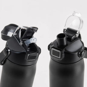Garrafa térmica infantil com canudo inox, prática e segura para rotina, ideal para mochila infantil