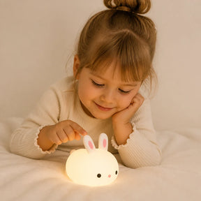 Luminária infantil coelho de silicone macio recarregável USB luz suave para noites seguras e aconchegantes