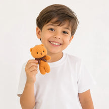 Pelúcia Infantil chaveiro urso macio com mini gravata borboleta colorida, estilosa e segura para presentear crianças